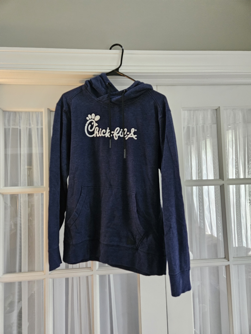 Chick-fil-A Women's Navy Pullover Hoodie